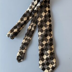 Kenneth Cole Reaction Black and Cream Checkered Tie